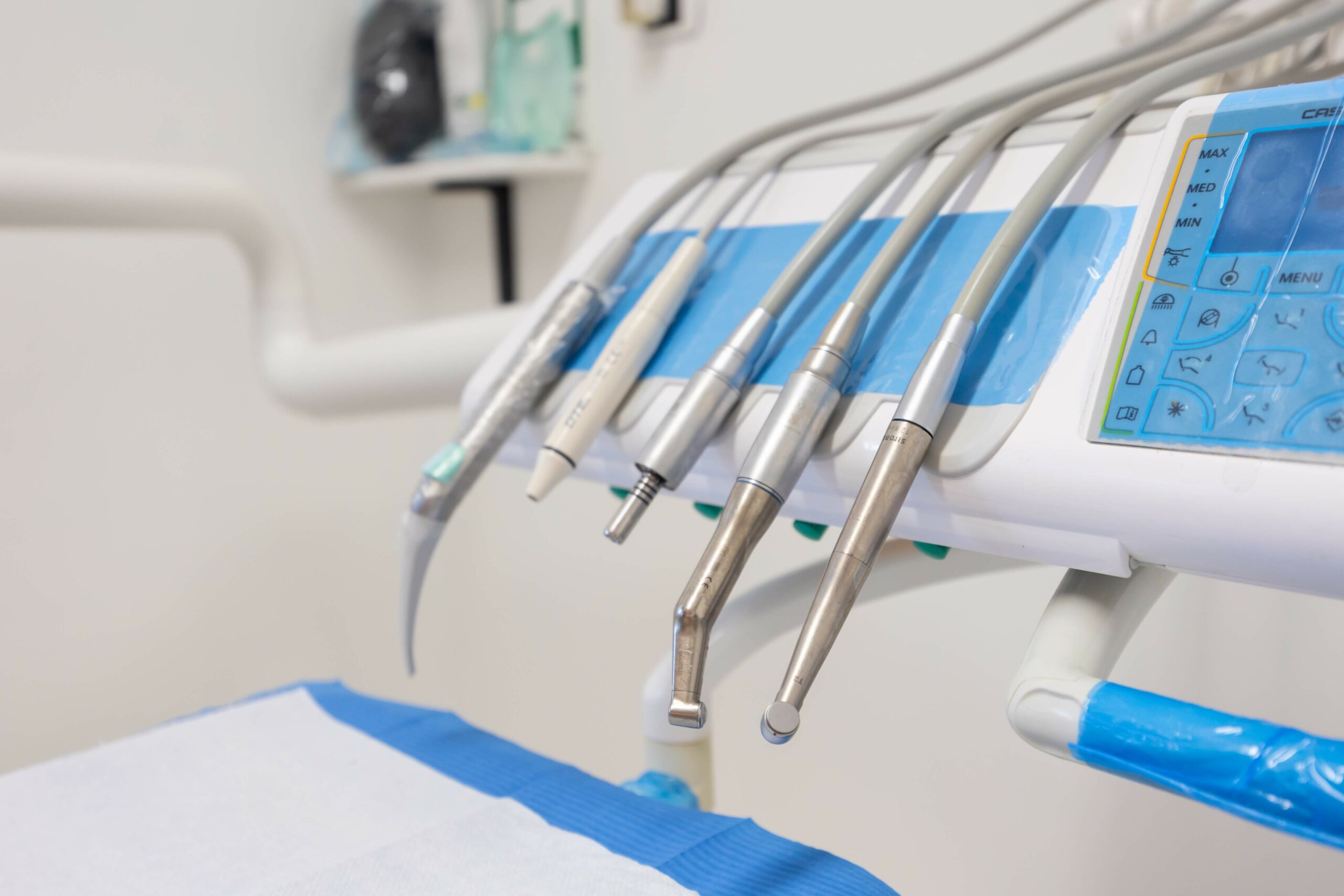 DEBONI DENTAL2023-24